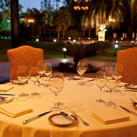 Sheraton Pilar Hotel & Convention Center Exterior foto