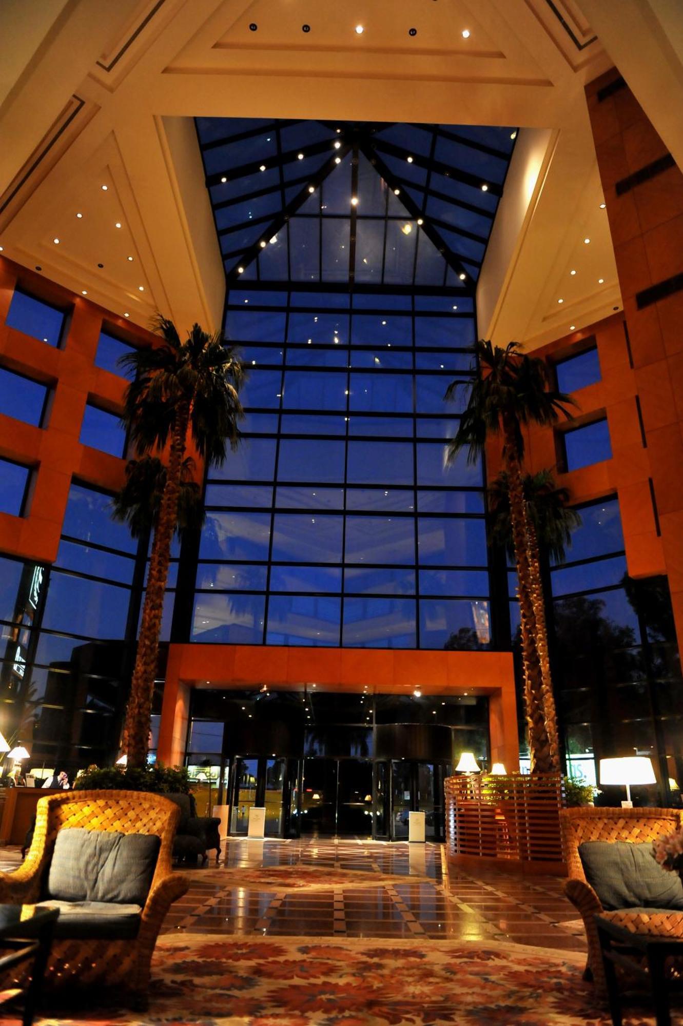 Sheraton Pilar Hotel & Convention Center Exterior foto